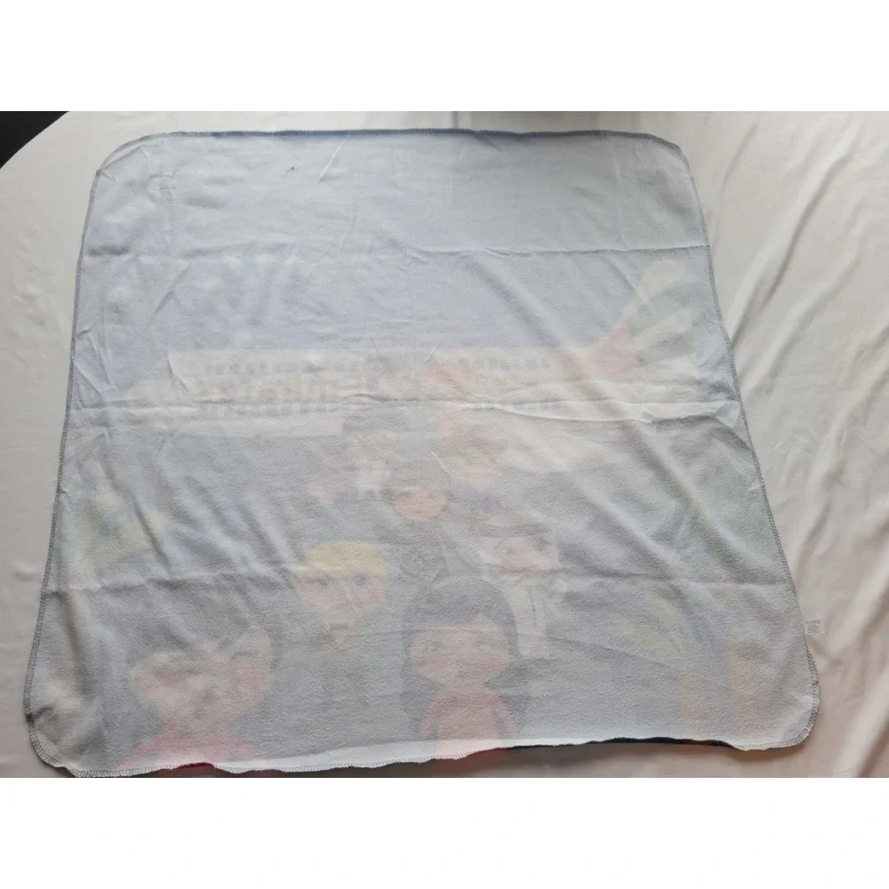 EMIRATES Fly with Me Airplane‎ with people Travel  Blanket 31